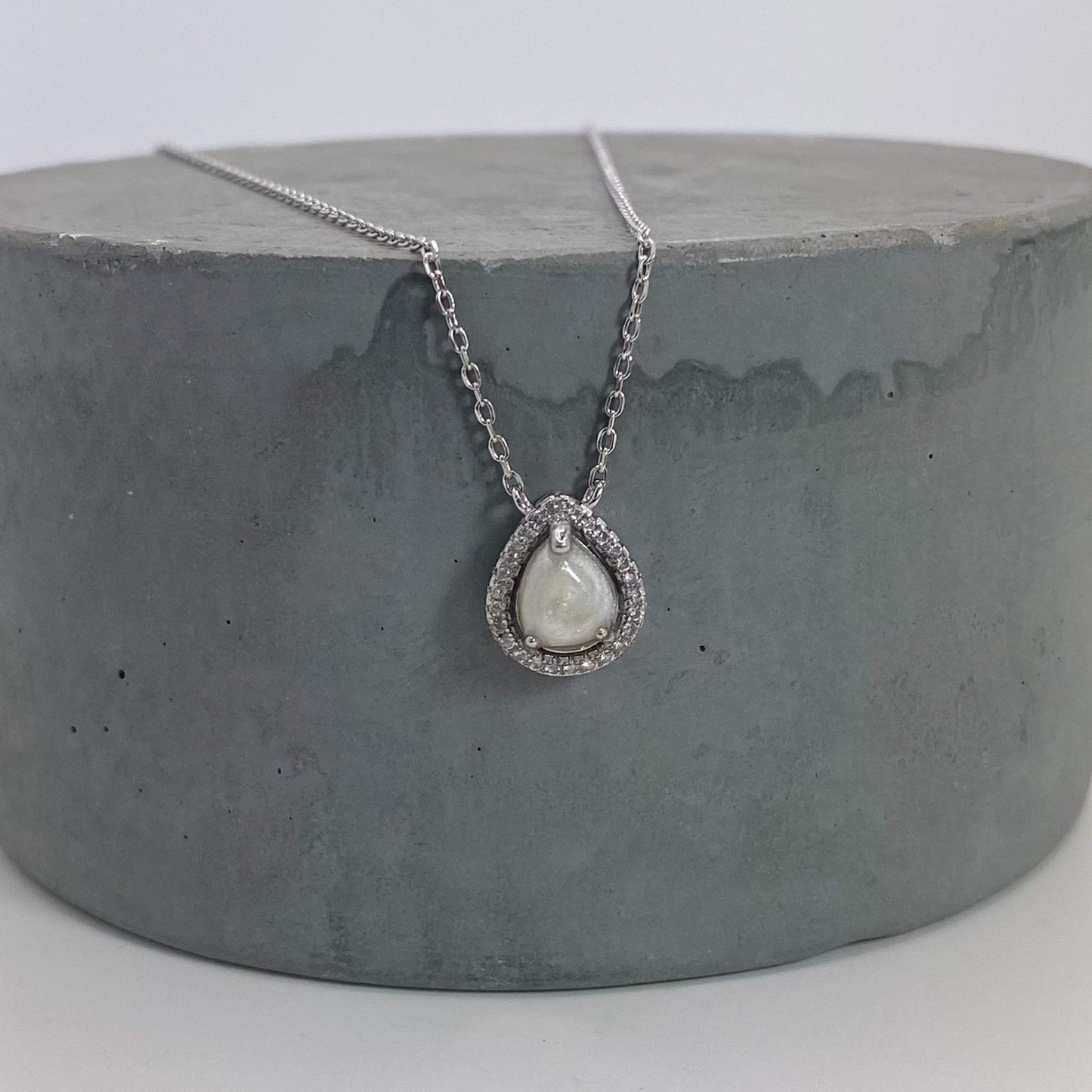 Teardrop Gemstone Necklace
