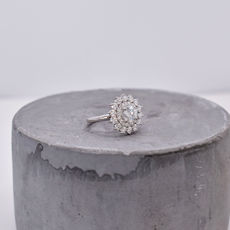 Flower Ring- Moissanite