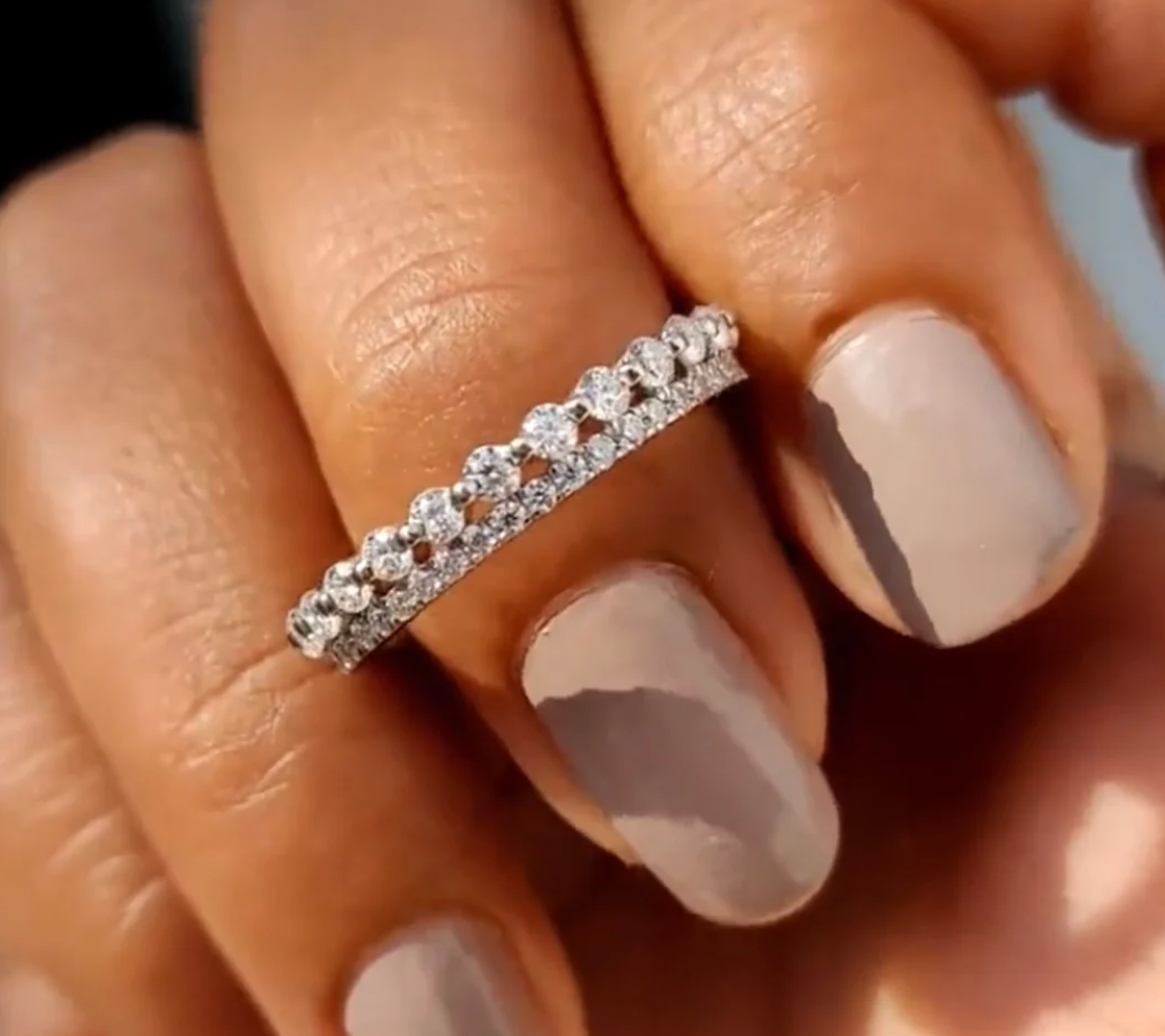 Double Round Band- Moissanite