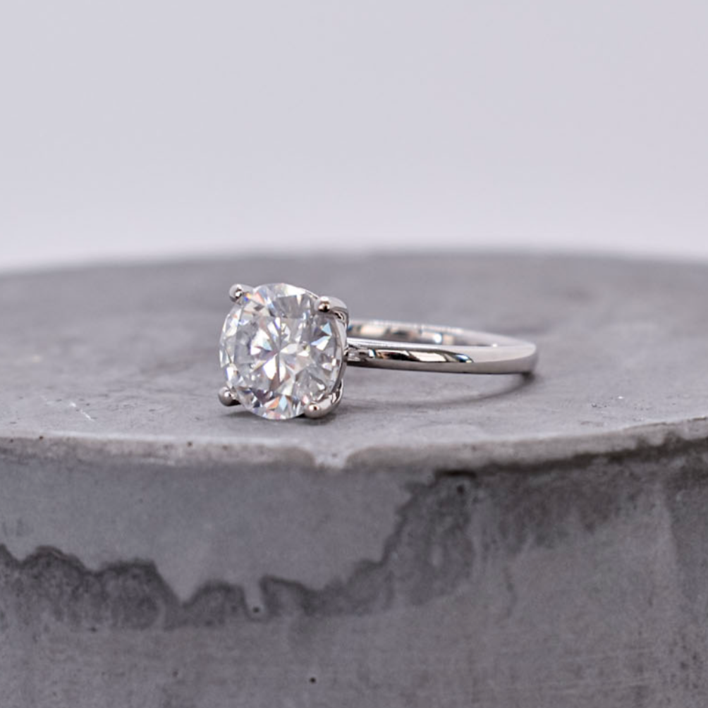 Round Solitaire Ring- Moissanite