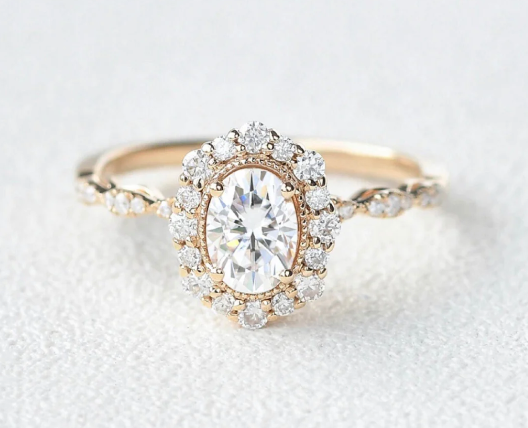 Vintage Lace Ring- Moissanite